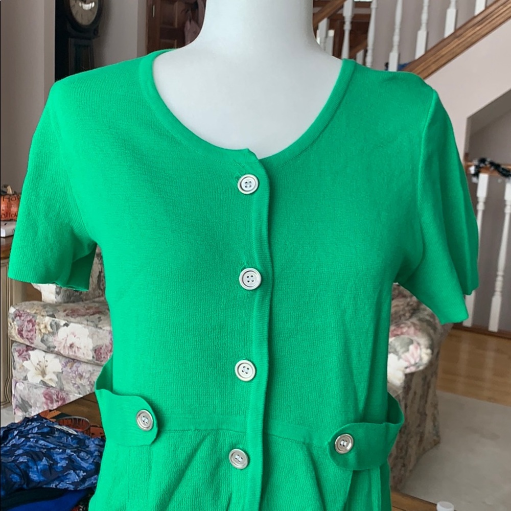 Brand new shirt sleeve sweater blouse